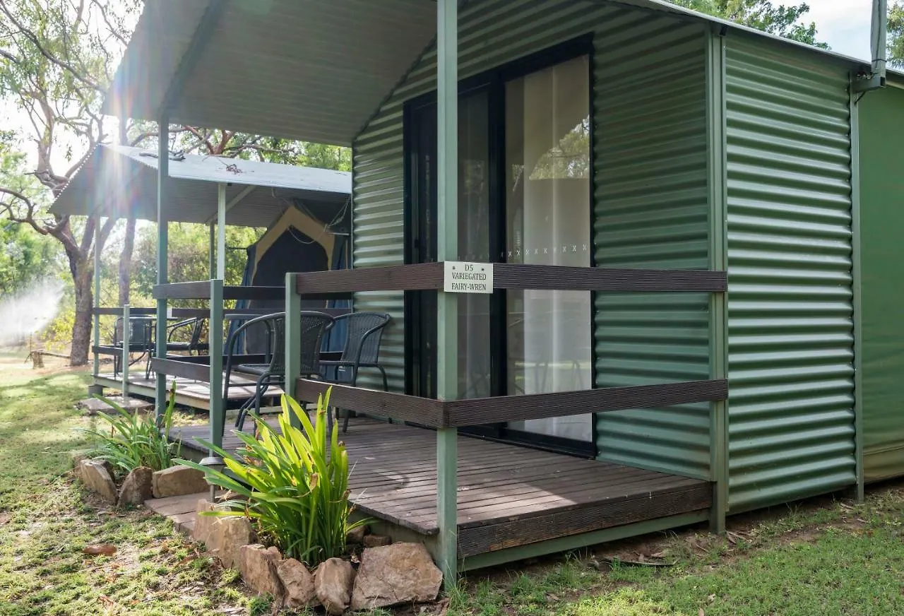 Adels Grove Camping Park Lawn Hill 2*,  Australia